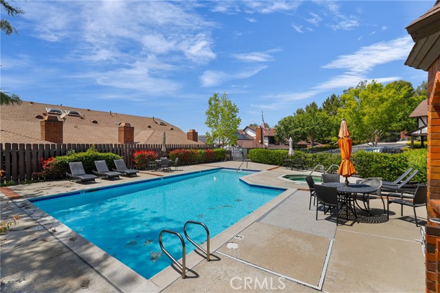 Detail Gallery Image 31 of 34 For 971 S Rim Crest Dr #1,  Anaheim Hills,  CA 92807 - 2 Beds | 2 Baths