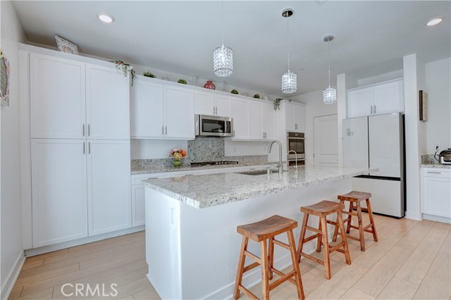 Detail Gallery Image 14 of 75 For 26243 Silver Birch, Menifee,  CA 92584 - 4 Beds | 3/1 Baths