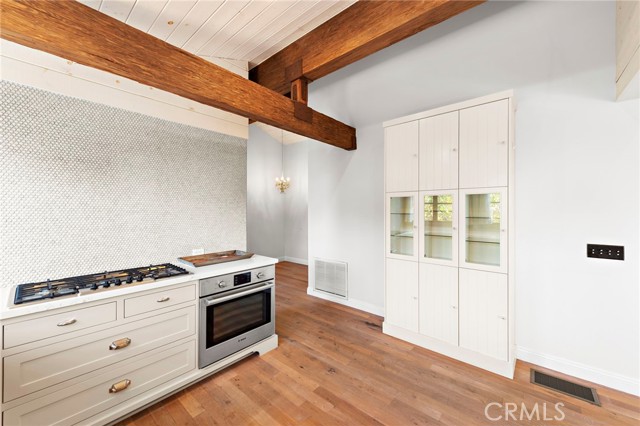 Detail Gallery Image 12 of 30 For 274 Wave St, Laguna Beach,  CA 92651 - 3 Beds | 2 Baths