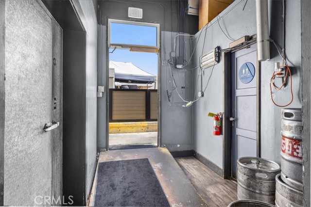 4133 Anaheim Street, Long Beach CA: https://media.crmls.org/medias/7e405eed-cf68-457c-abfc-f535d1b2ed42.jpg