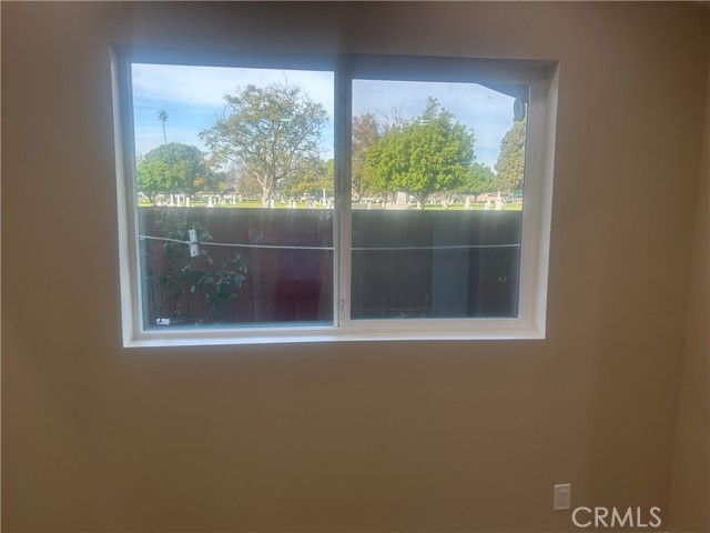 Detail Gallery Image 7 of 9 For 206 N La, Anaheim,  CA 92805 - 2 Beds | 2 Baths