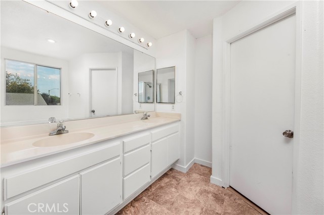 Detail Gallery Image 18 of 24 For 45764 Victoria Ave, Lancaster,  CA 93534 - 4 Beds | 2/1 Baths