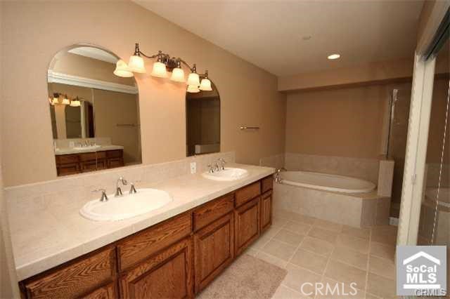 Detail Gallery Image 12 of 20 For 34075 Silver Lantern, Dana Point,  CA 92629 - 2 Beds | 2/1 Baths