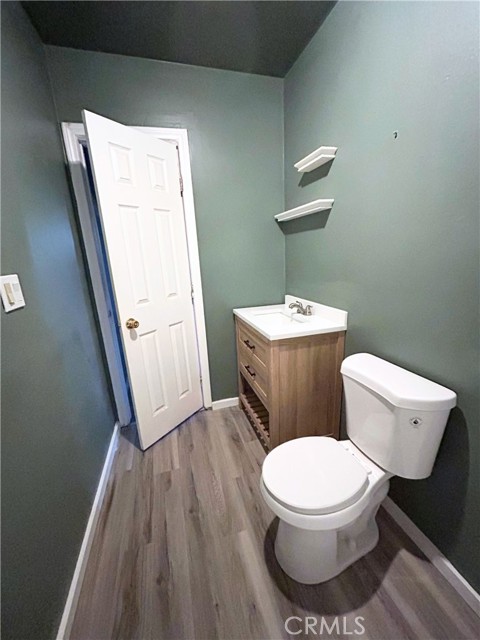 Detail Gallery Image 14 of 23 For 8709 Belmont, Bellflower,  CA 90706 - 4 Beds | 3 Baths