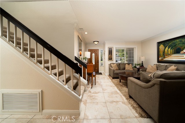 Detail Gallery Image 11 of 38 For 4 Raposa, Rancho Santa Margarita,  CA 92688 - 4 Beds | 3/1 Baths