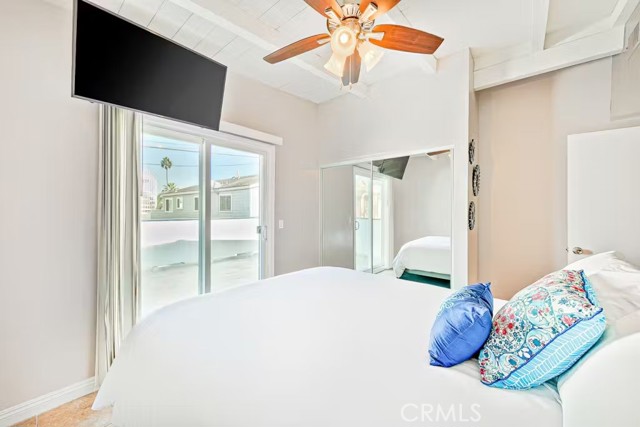 Detail Gallery Image 20 of 24 For 125 46th St #B,  Newport Beach,  CA 92663 - 3 Beds | 2 Baths