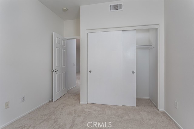 Detail Gallery Image 20 of 29 For 6840 De Celis Pl #32,  Van Nuys,  CA 91406 - 4 Beds | 4 Baths