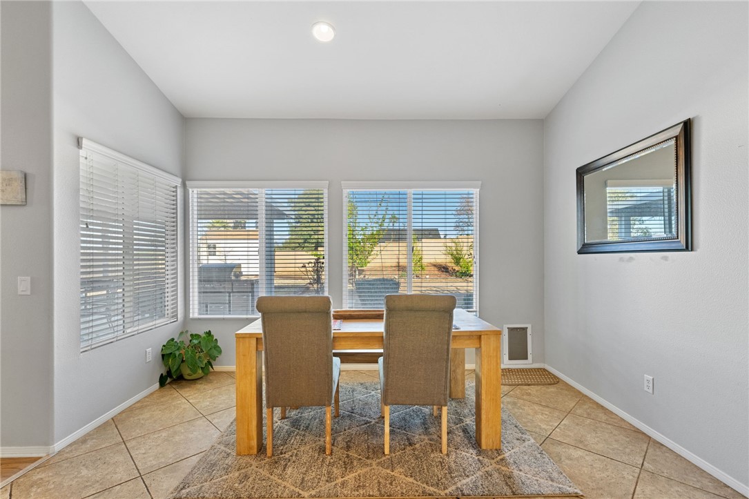 Detail Gallery Image 23 of 51 For 16020 Little Ct, Riverside,  CA 92508 - 4 Beds | 2/1 Baths
