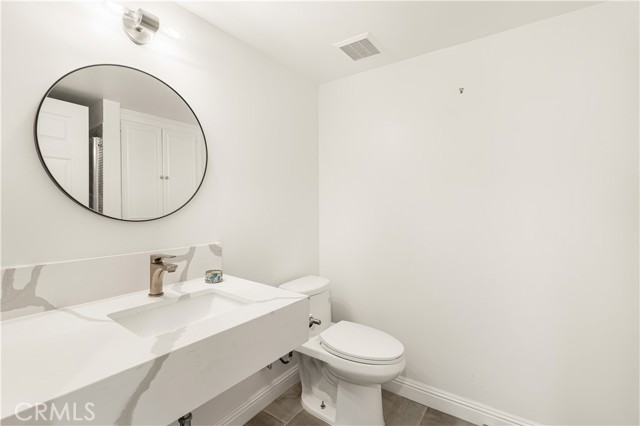 Detail Gallery Image 12 of 23 For 5503 Hartglen Pl, Agoura Hills,  CA 91301 - 5 Beds | 3 Baths