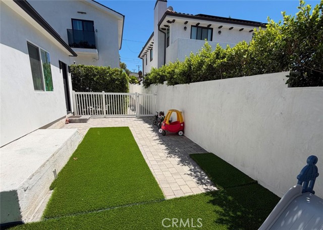  Commercial for Sale in Tujunga, California