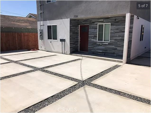 234 E 68th Street, Los Angeles, CA, 90003 234 E 68th Street, Los Angeles, CA, 90003