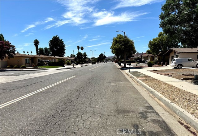 Detail Gallery Image 16 of 16 For 2196 W Oakland Ave, Hemet,  CA 92545 - 2 Beds | 1 Baths