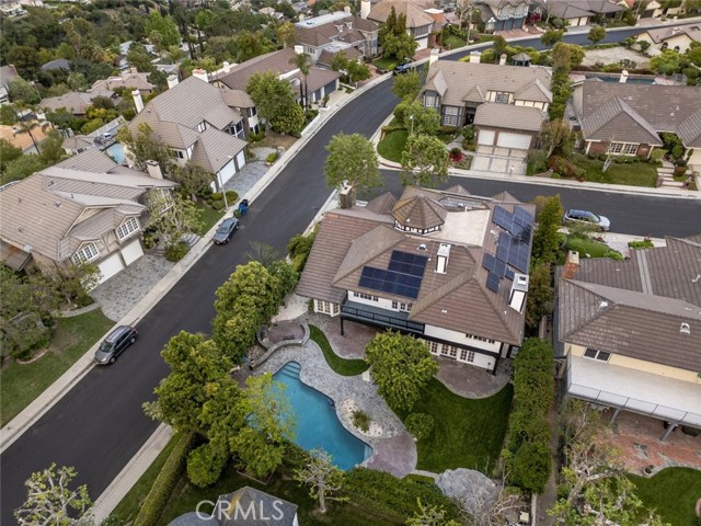 Detail Gallery Image 9 of 74 For 6037 Little Oak Ln, Woodland Hills,  CA 91367 - 5 Beds | 5 Baths