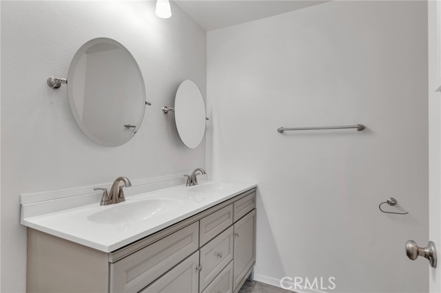 Detail Gallery Image 9 of 30 For 26746 Claudette St #462,  Canyon Country,  CA 91351 - 2 Beds | 2 Baths