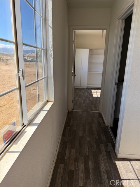 12729 Rochester Road, Phelan CA: https://media.crmls.org/medias/7e446823-53e7-4de7-b080-b3fc60073cd8.jpg