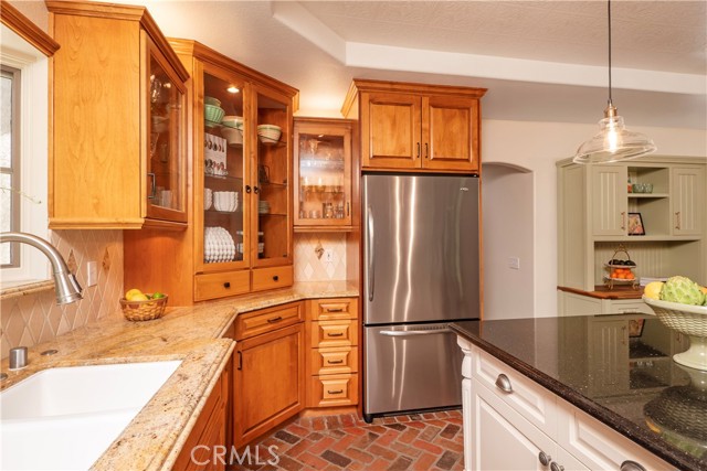 Image 17 of 75 For 2372 Shadow Hill Drive