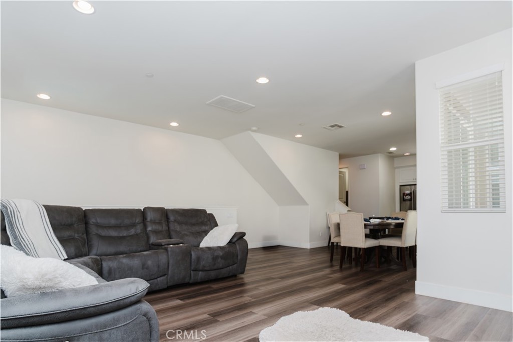 7E45Fbb8 15Fa 4B8B 924D 0297F1C356E2 6327 Lyra Road, Eastvale, Ca 91752 &Lt;Span Style='BackgroundColor:transparent;Padding:0Px;'&Gt; &Lt;Small&Gt; &Lt;I&Gt; &Lt;/I&Gt; &Lt;/Small&Gt;&Lt;/Span&Gt;