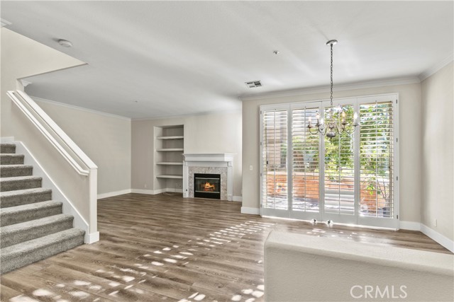 Detail Gallery Image 3 of 15 For 3336 E Rosedale #D,  Orange,  CA 92869 - 3 Beds | 2/1 Baths