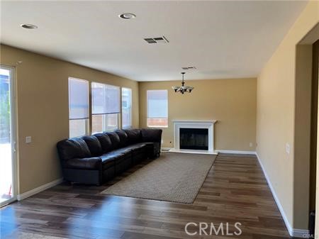 Detail Gallery Image 5 of 9 For 14275 English Setter, Corona,  CA 92880 - 5 Beds | 3 Baths