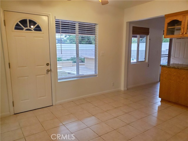 17961 Lull Street, Reseda CA: https://media.crmls.org/medias/7e47f3c8-9330-4e96-9ef8-7cb1e99ae29b.jpg