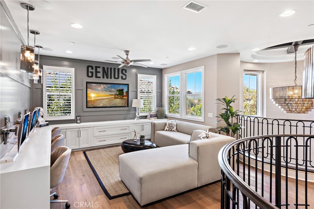 7e48d909 3f5b 41d8 Aaaa C01c72ba96cd