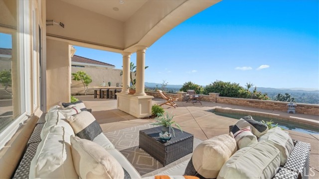 Detail Gallery Image 14 of 63 For 752 Valparaiso Dr, Claremont,  CA 91711 - 4 Beds | 3/2 Baths