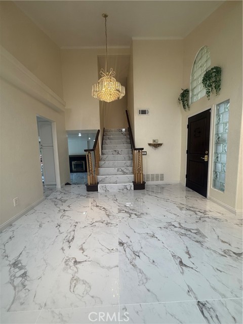 8730 Twin Trails Drive, San Diego CA: https://media.crmls.org/medias/7e4958cc-de96-49b9-a002-f5302a2c9444.jpg