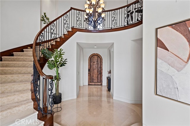 2535 Bronzewood Drive, Tustin CA: https://media.crmls.org/medias/7e4a08ab-6d21-4747-8452-ddf8d6c2a8cc.jpg