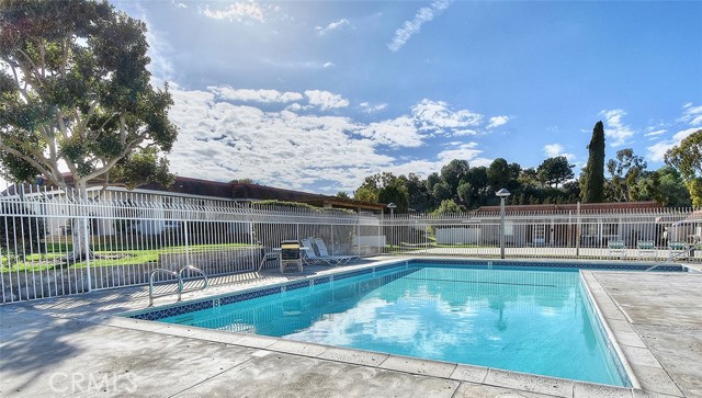 Detail Gallery Image 21 of 30 For 23405 via San Pablo, Aliso Viejo,  CA 92656 - 3 Beds | 2 Baths