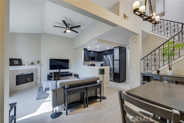 1844 W Falmouth Avenue, Anaheim CA: https://media.crmls.org/medias/7e4ab534-29c6-4658-93ff-11a071aff834.jpg