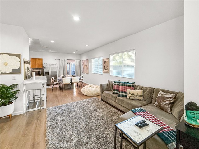 Front Image Thumbnail for CROC26062721