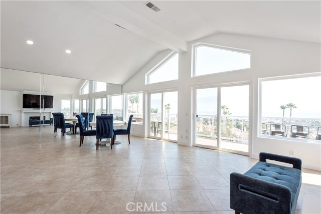 Detail Gallery Image 17 of 32 For 24896 Sea Crest Dr, Dana Point,  CA 92629 - 3 Beds | 3 Baths