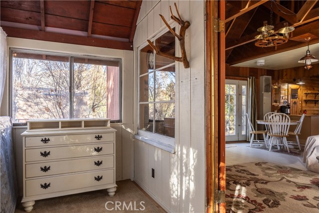 Detail Gallery Image 23 of 31 For 211 E Mountain View Bld, Big Bear City,  CA 92314 - 2 Beds | 1 Baths