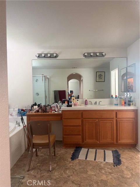 Detail Gallery Image 62 of 63 For 28512 Meadow Heights Ct, Canyon Country,  CA 91387 - 6 Beds | 3 Baths