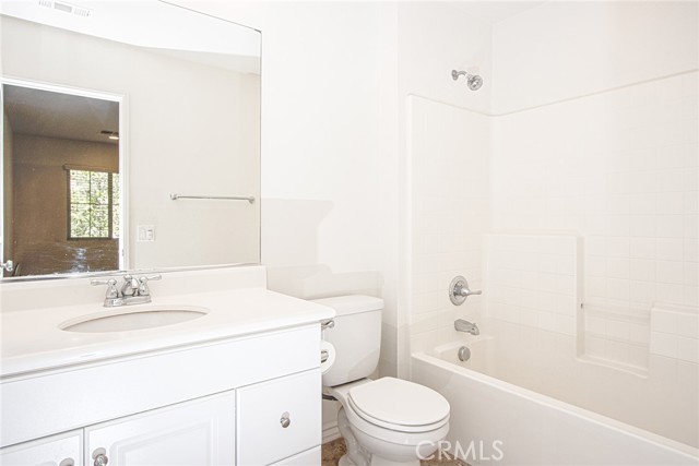 Detail Gallery Image 17 of 23 For 21 Bijou, Irvine,  CA 92618 - 3 Beds | 2/1 Baths