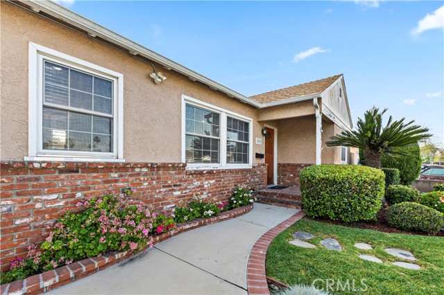 Detail Gallery Image 5 of 40 For 6550 Riverton, North Hollywood,  CA 91606 - 3 Beds | 1 Baths