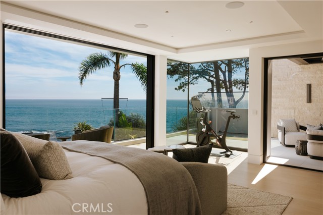 Detail Gallery Image 7 of 19 For 212 Hazel Dr, Corona Del Mar,  CA 92625 - 4 Beds | 3/1 Baths