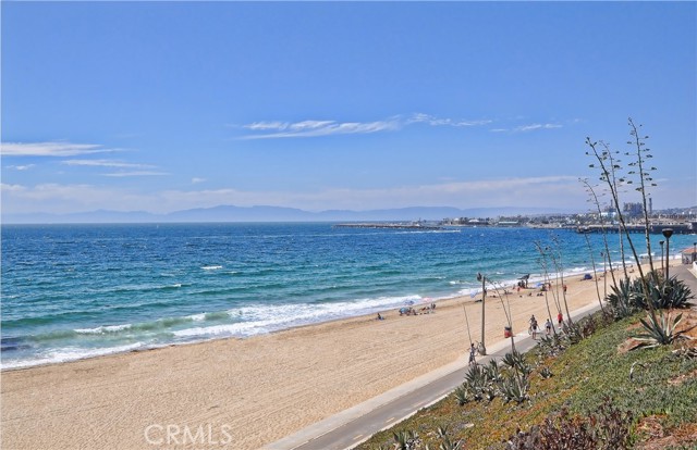 Strand and Beach