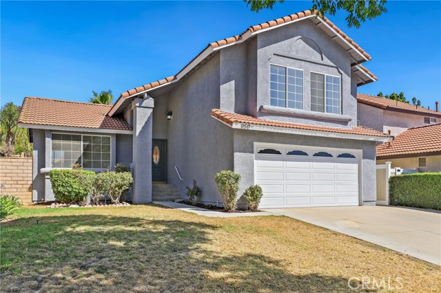 Image 2 for 950 Hedges Dr, Corona, CA 92878