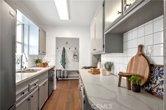 3600 Pine Avenue, Manhattan Beach, California 90266, 4 Bedrooms Bedrooms, ,2 BathroomsBathrooms,Residential,Sold,Pine,SB21200054