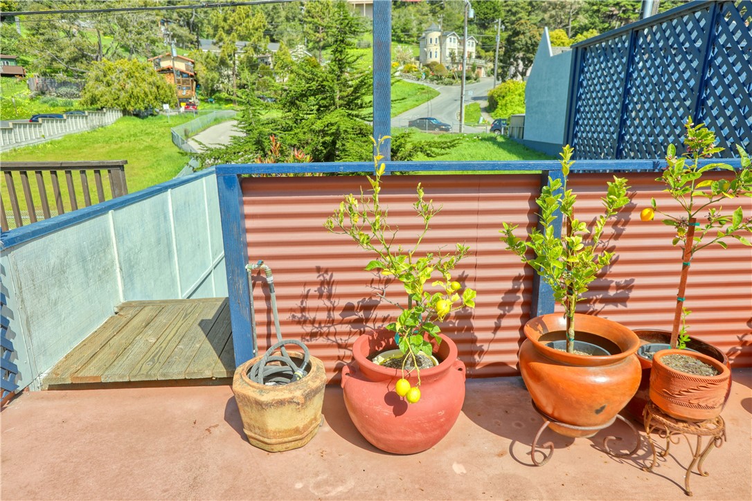 Detail Gallery Image 22 of 53 For 783 Main St, Cambria,  CA 93428 - 1 Beds | 1/1 Baths