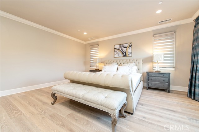 Detail Gallery Image 49 of 58 For 104 Quiet Place, Irvine,  CA 92602 - 4 Beds | 4/1 Baths