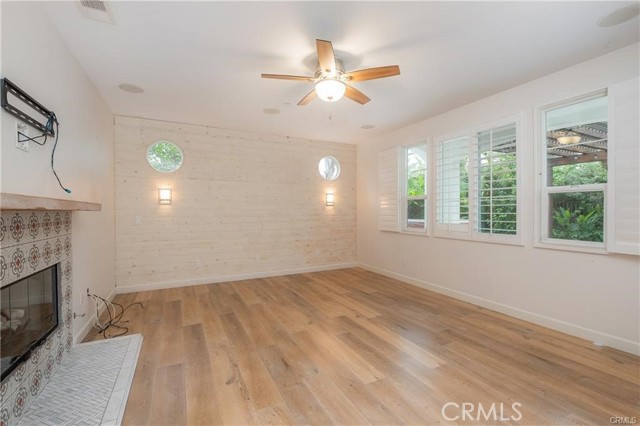 19 Via Cuenta Nueva, San Clemente CA: https://media.crmls.org/medias/7e50bcb7-d01c-41bb-ba73-8ccdda8e2793.jpg