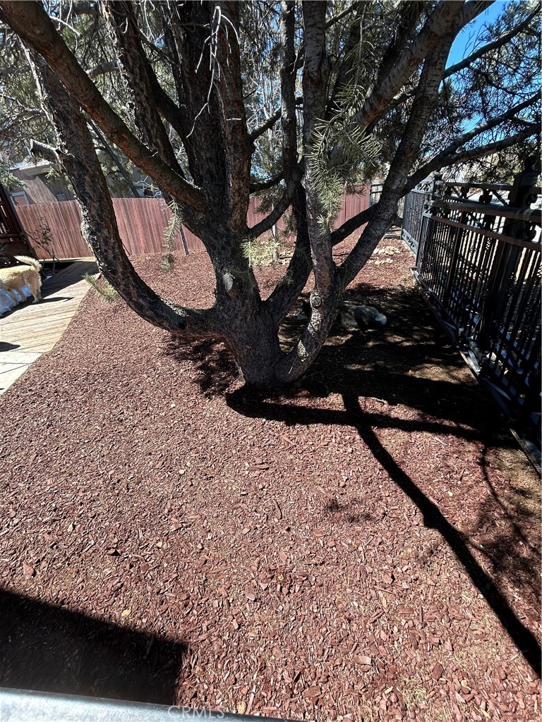 https://media.crmls.org/medias/7e515d29-a923-47a0-b4f8-5577c70848bb.jpg?preset=X-Large