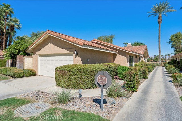 132 Gran Via, Palm Desert, CA 92260