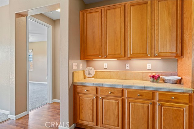 13275 Lone Pine Court, Hesperia CA: https://media.crmls.org/medias/7e529797-2545-4e38-b78a-b2b54942e8c3.jpg