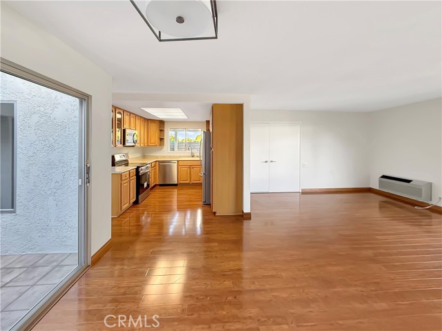 Detail Gallery Image 8 of 22 For 2133 a via Puerta, Laguna Woods,  CA 92637 - 2 Beds | 1 Baths