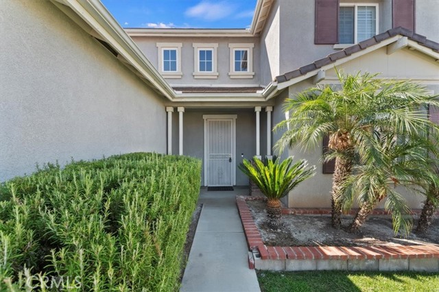 Detail Gallery Image 3 of 32 For 29349 Milford Ct, Menifee,  CA 92584 - 4 Beds | 3/1 Baths