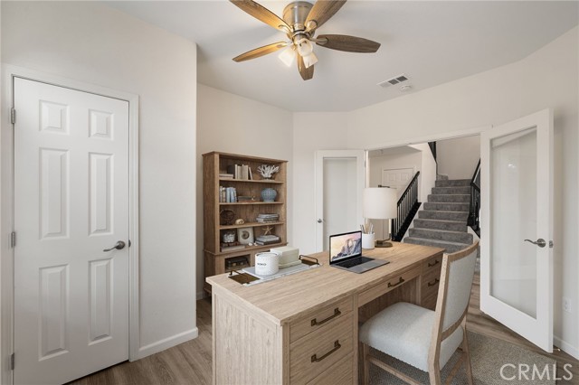 Detail Gallery Image 15 of 30 For 11205 Illusion Way, Bakersfield,  CA 93311 - 4 Beds | 3 Baths