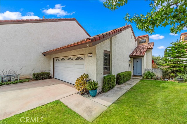 Detail Gallery Image 1 of 53 For 4707 E via La Paloma # 6, Orange,  CA 92869 - 2 Beds | 2/1 Baths